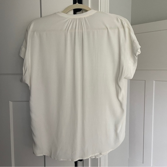 Point Sur Drapey Popover Top White 1/4 Button Down Blouse - Picture 5 of 5